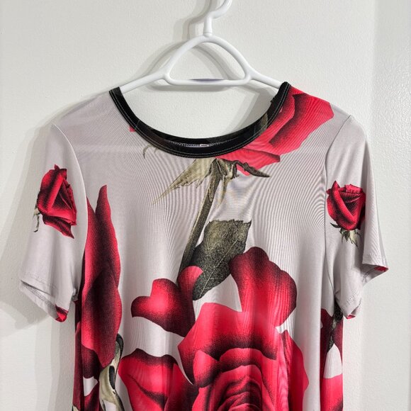 Gorgeous Floral Dress with pockets - Picture 3 of 11